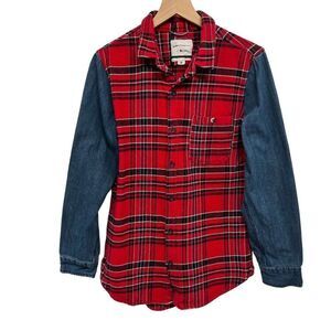 2/$30 Modern Amusement Long Sleeve Flannel Plaid Denim Button Up Collared Shirt